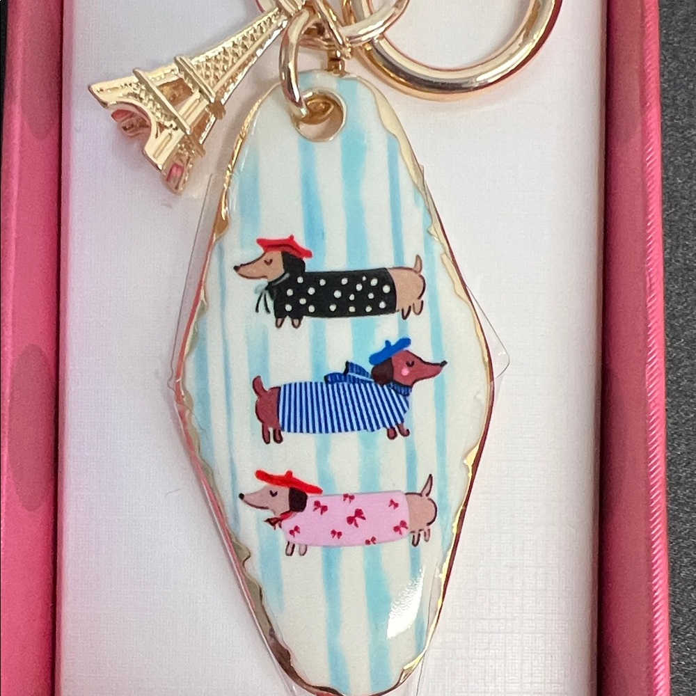 Piper K | Paris Motif Dachshunds 🩷 - Picture 4 of 8